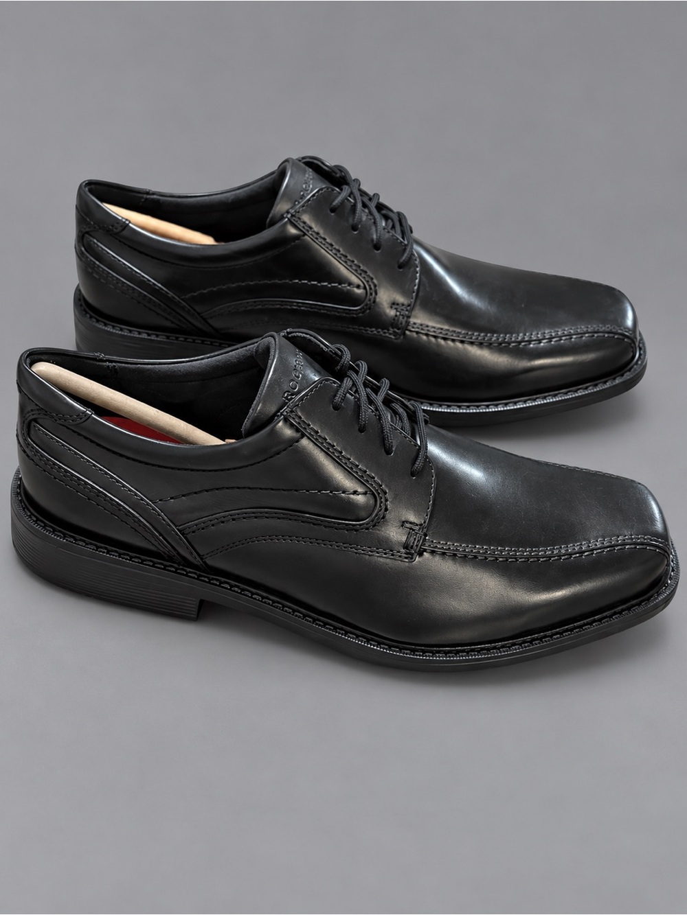 Rockport oxfords